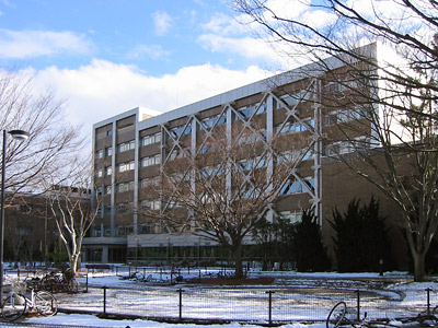 新潟大学人文学部20050101