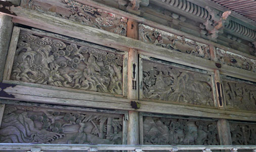 丹内山神社本殿外壁彫刻（東）