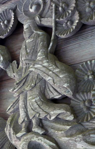 丹内山神社本殿外壁彫刻（部分）