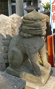 柴島神社境内住吉神社狛犬（吽形）