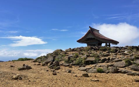 蔵王山神社遠景