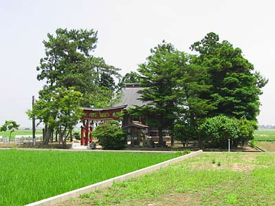 明田の諏訪神社・遠景