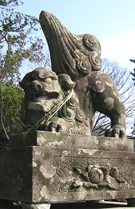 平賀の諏訪神社狛犬
