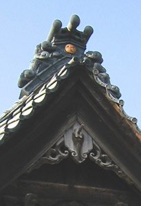 太夫浜の諏訪神社拝殿屋根