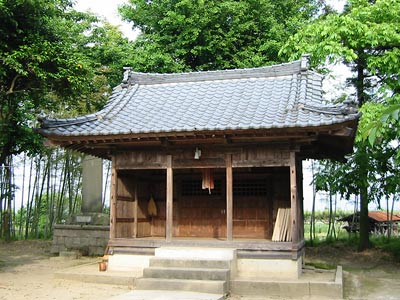 西野の諏訪神社拝殿
