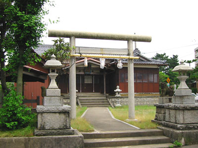 関屋大川前の薬師神社