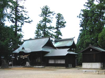 直江八幡宮社殿