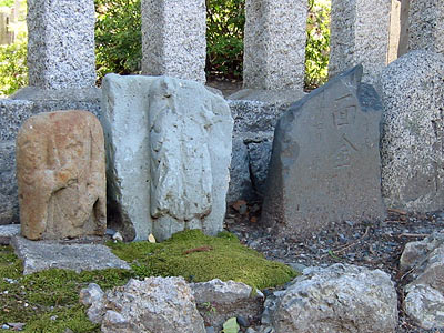 天照皇太神宮境内石像
