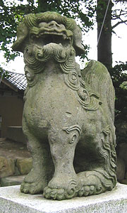 石山諏訪神社狛犬（阿像）