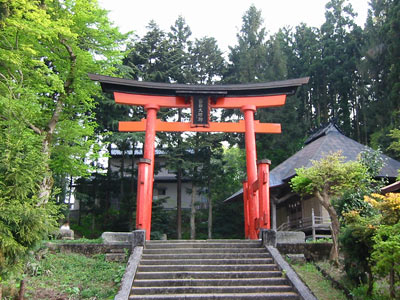 村松町の春日神社