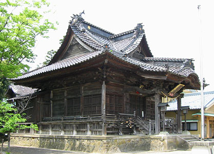 巻神社社殿
