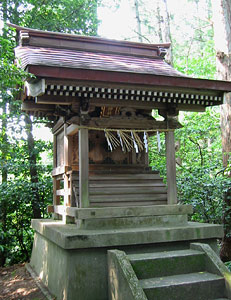長瀬神社境内の稲荷神社
