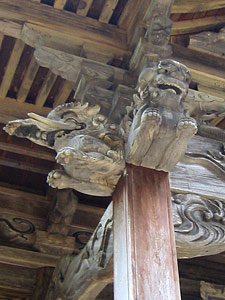 赤沢神社拝殿彫刻