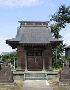 次新の正蔵神社拝殿