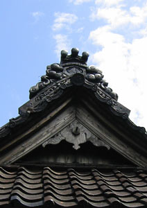 白山神社拝殿屋根
