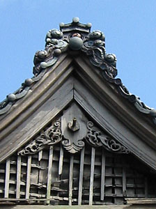 三社神社拝殿屋根