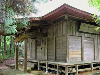 刈羽神社拝殿