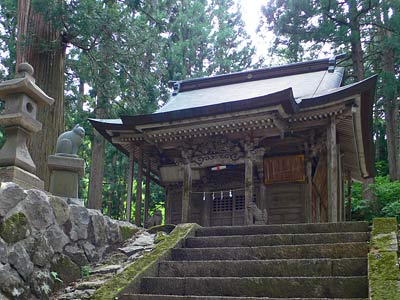 南部神社拝殿