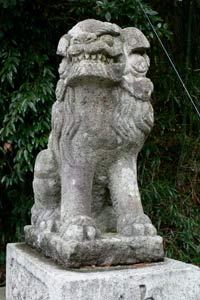 二見神社狛犬（左）