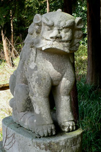 沢根篭町北野神社狛犬（左）