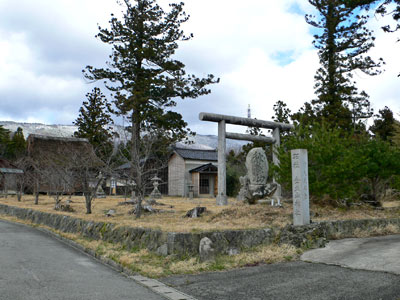 沢根五十里の金北山神社