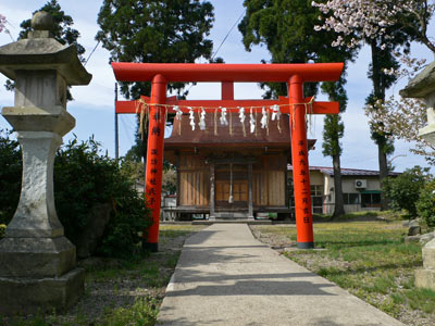 村松町上戸倉の諏訪神社