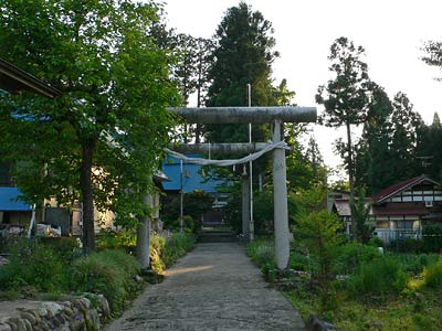 阿賀町鹿瀬の三島神社