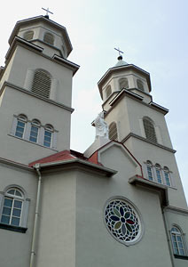 新潟カトリック教会尖塔