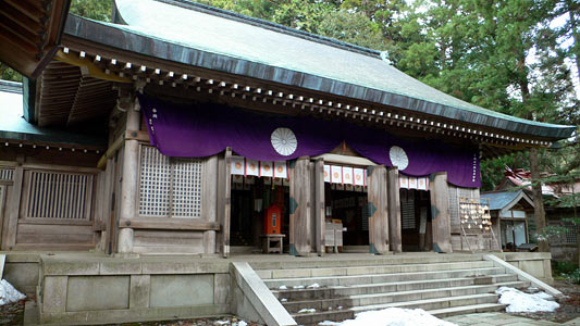 度津神社拝殿