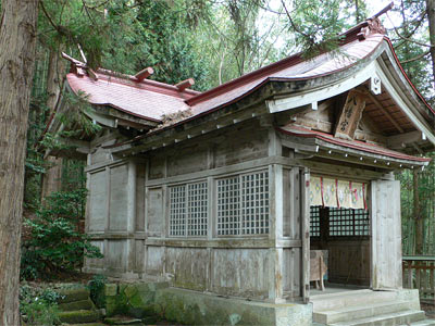 度津神社境内の八幡宮