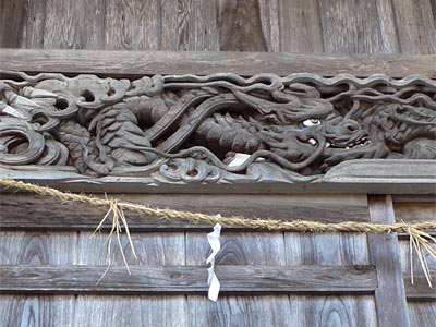 水尾神社拝殿彫刻