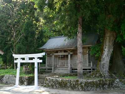 上川村栃堀の大山祇神社