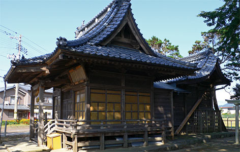 村上市金屋の須賀神社社殿