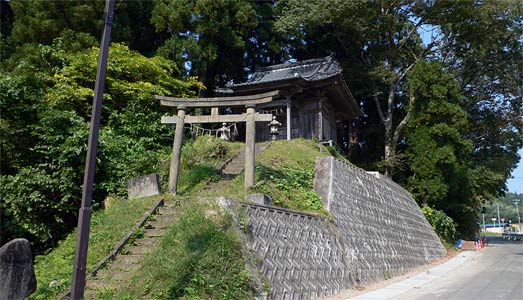 阿賀町花立の大山祇神社