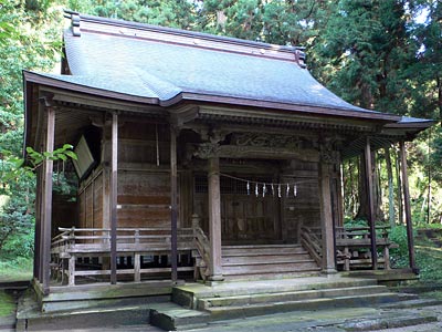 加茂市狭口の日吉社拝殿