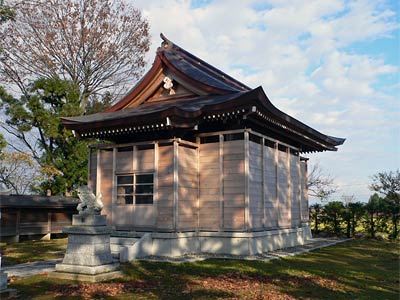 三島町瓜生の諏訪神社社殿