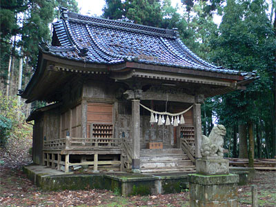 三島町逆谷の日吉神社社殿