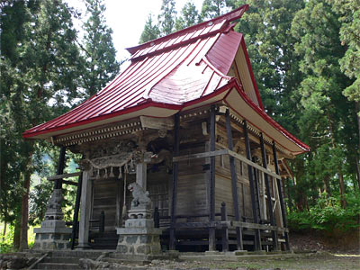 津南町中深見の七社神社社殿