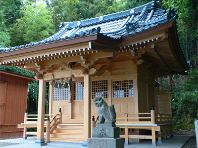 寺泊木島の熊野神社社殿