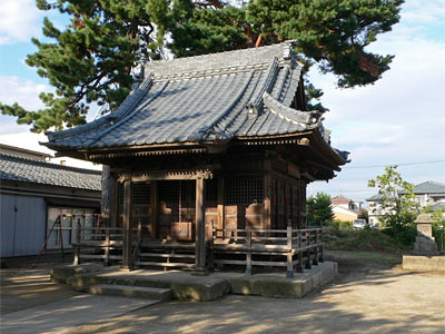 東中島諏訪神社社殿