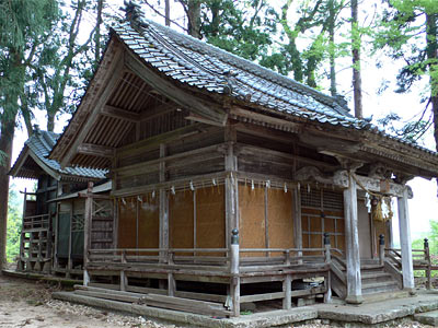 九島の熊野神社社殿