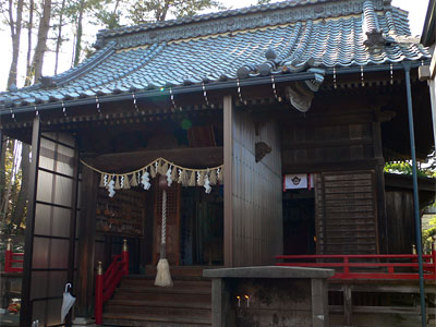 青山御幣稲荷神社拝殿