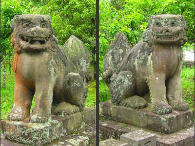 宇奈岐日女神社の狛犬