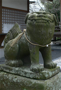 吉弘神社狛犬（吽像）