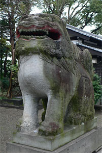 鷹松神社狛犬（阿像）