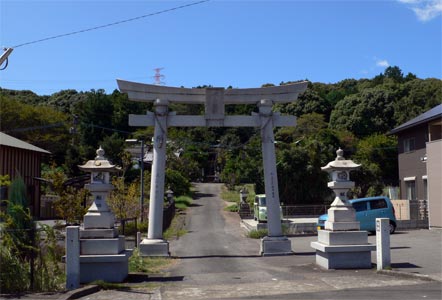 大分市横尾の水分神社参道入り口