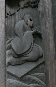大分市上芹の熊野神社本殿脇障子（左）