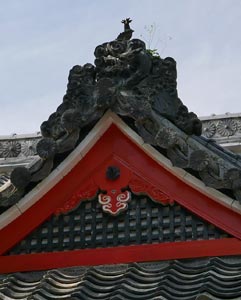奈多宮社殿屋根